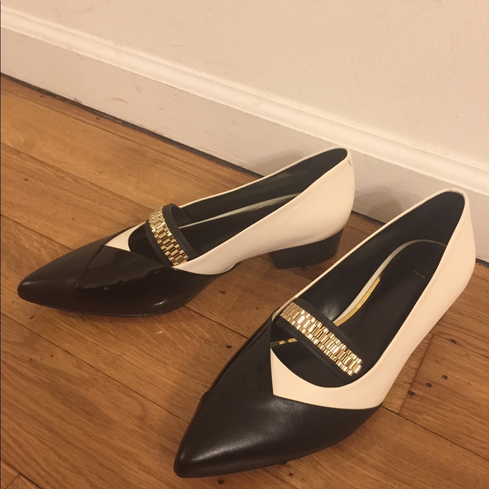 BRAND NEW Lanvin Ballerina Flat with Gold Chain